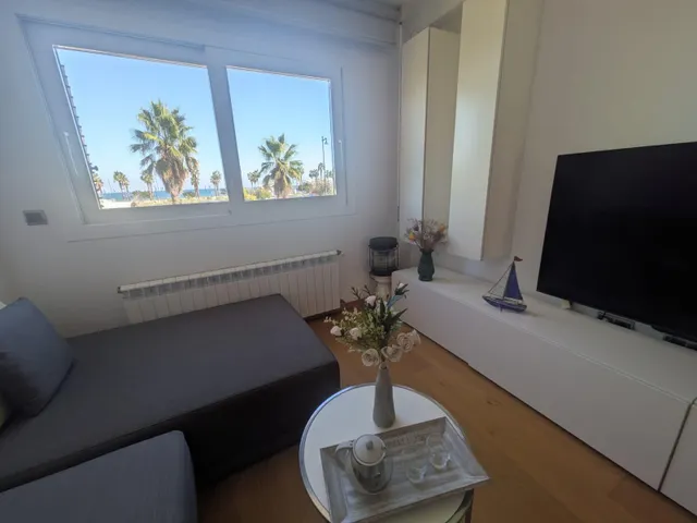 Vivir frente al Mar en Valencia está a tu alcance!! — 44