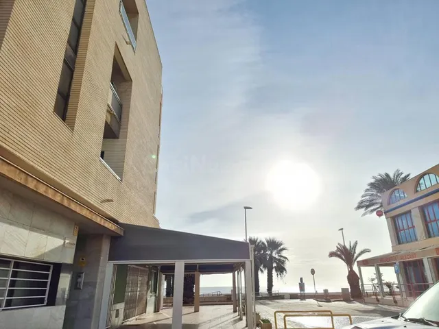 Local comercial (Roquetas de Mar) — 4