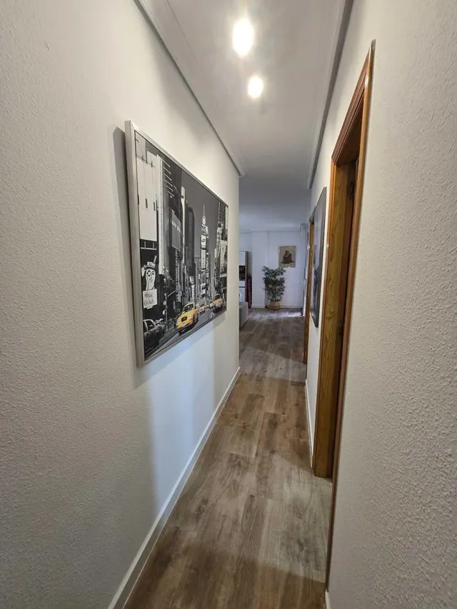 Fabuloso apartamento en el centro de Torrevieja, ideal para vivir todo el año — 13