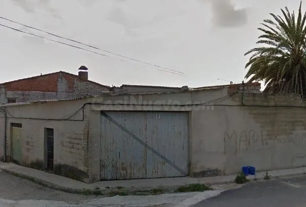 Local comercial 166m² en venta - Llanera de ranes
