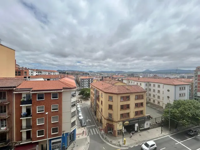 Exclusivo piso de 154 m2 en Avenida de Zaragoza, Pamplona - foto 5
