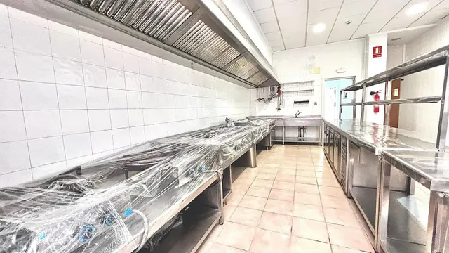 Hotel en venta en Los Montesinos — 27