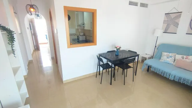Apartamento de 1 dormitorio con terraza y piscina en Urbaniz - foto 4