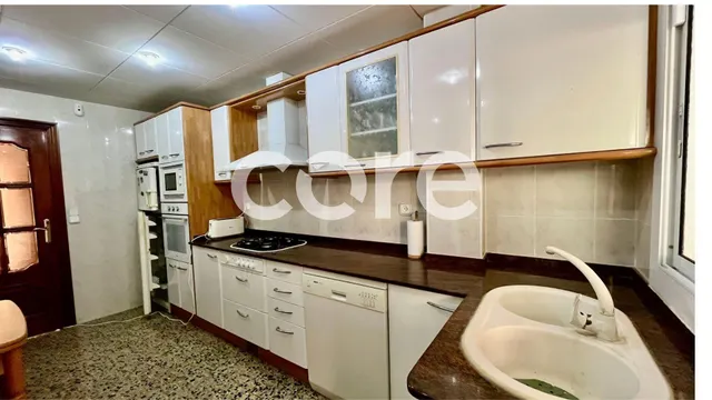 Amplio piso con Patio — 14