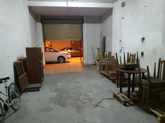 LOCAL COMERCIAL EN BUENA ZONA EN ASPE,ALICANTE,ESPAÑA. - foto 2