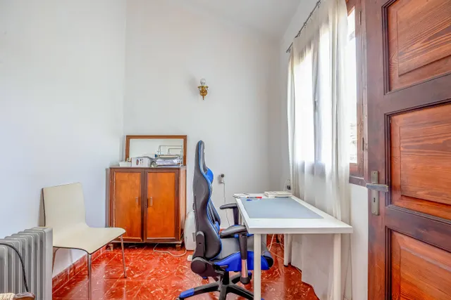 Casa con encanto en tafira, amplia parcela y construcciones auxiliares — 50