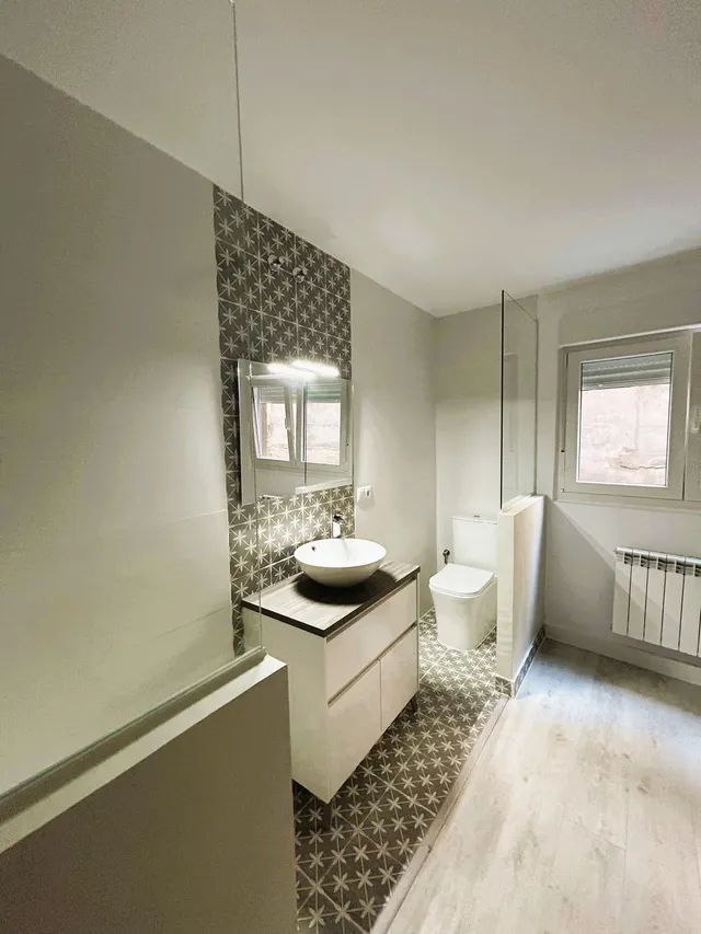 SE VENDE APARTAMENTO REFORMADO EN EL CENTRO DE PONFERRADA — 16