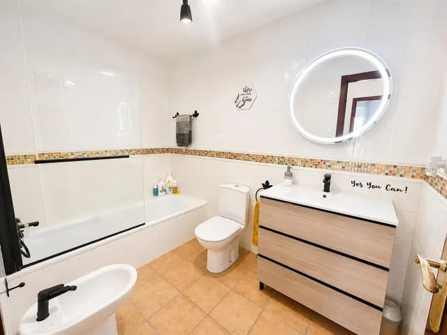 Pareado 4 habitaciones 235m² en venta - Andalucia - foto 3
