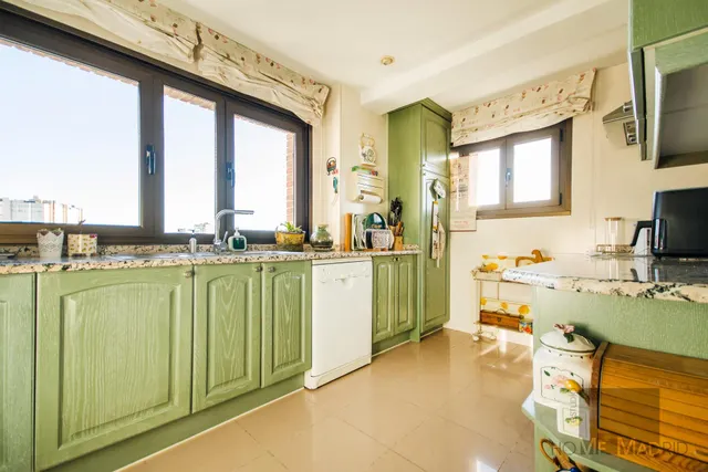 ESTUDIO HOME MADRID OFRECE gestiona la venta de la NUDA PROPIEDAD, fabuloso piso de 197 m2, en el distrito de Moncloa-Aravaca. — 6