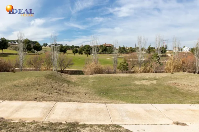 Venta de parcela urbana en Otura (Zona Santa Clara Golf) — 6
