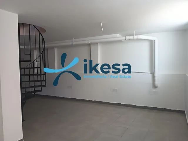 Amplio Piso en el Corazón de El Ejido — 25