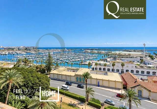 Piso en el centro de Alicante con vistas al mar y garaje en 
