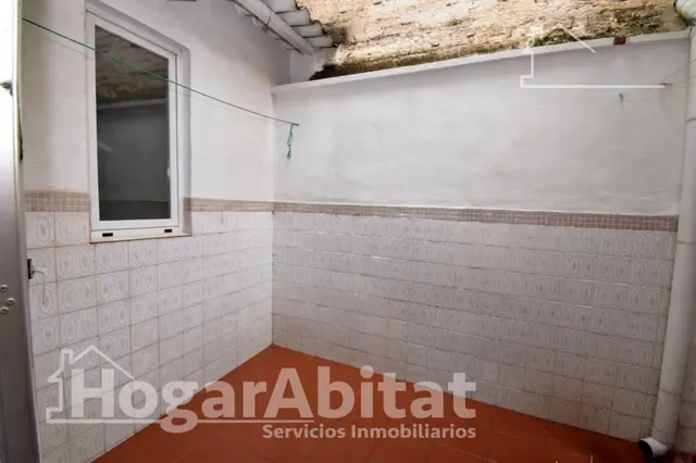 Para reformar en el centro de Torrent con patio y terraza — 26