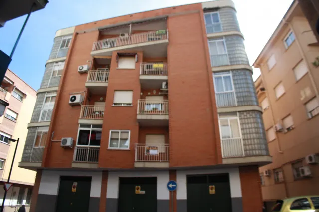 Piso en la calle Antonio de la Cadena — 20