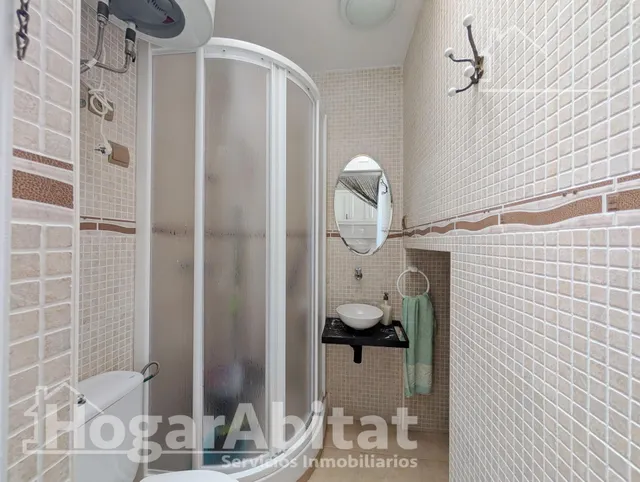 ¡PRIMERA LÍNEA DE PLAYA! PRECIOSA CASA AMPLIA EN RESIDENCIAL CON DOS TERRAZAS Y PARKING — 25