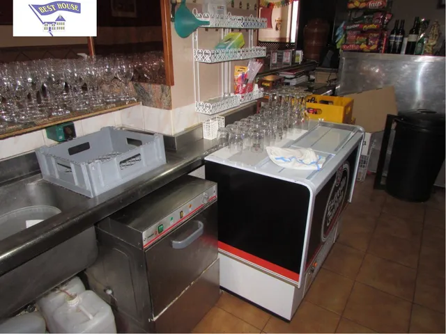 AMPLIO RESTAURANTE LISTO PARA INICIO DE ACTIVIDAD — 7