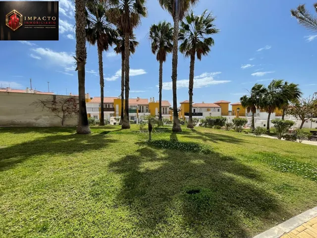 Piso en venta en Avenida Cañada Julián - foto 4