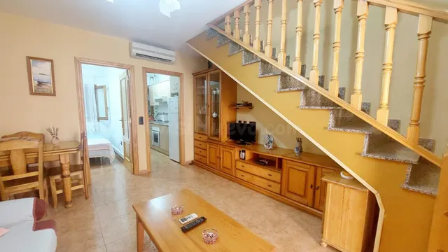 Vivienda tipo triplex en Los Alcazares - foto 2