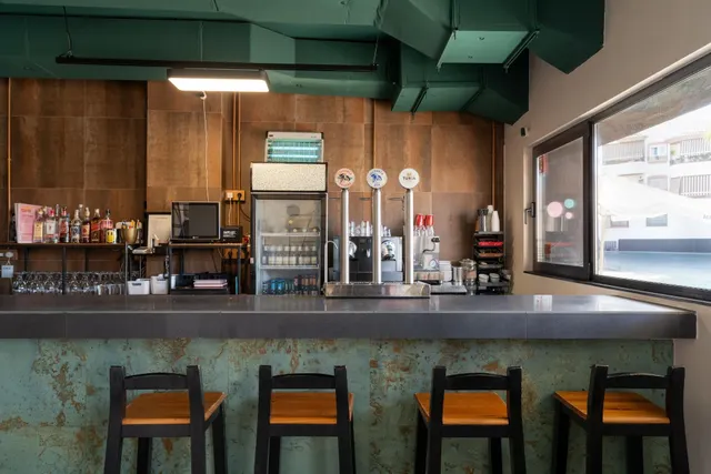 OPORTUNIDAD DE NEGOCIO EN MOTRIL – BAR LA BIEN PAGÁ — 12