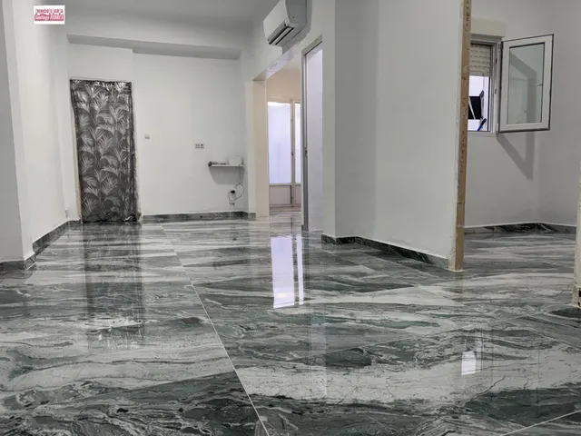 VENTA DE CASA EN BENIFAIO CON ACCESO POR DOS CALLES