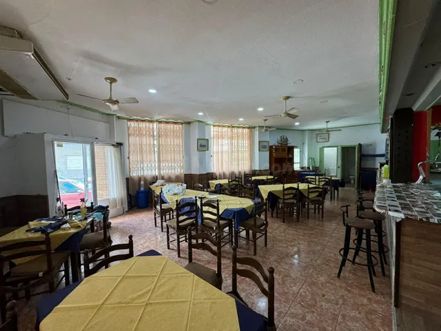 Local comercial 118m² en venta - Estacion de autobuses — 5