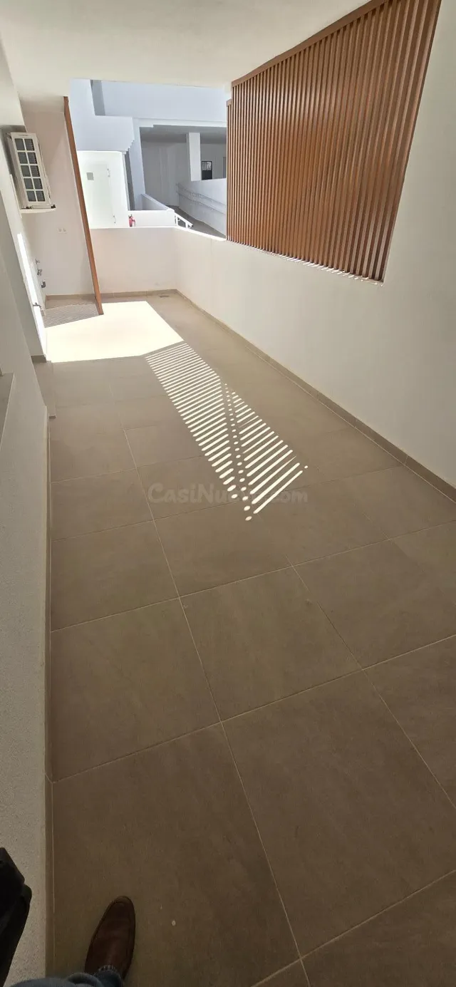 Piso nuevo 2 habitaciones, terraza y piscina opción garaje y - foto 3
