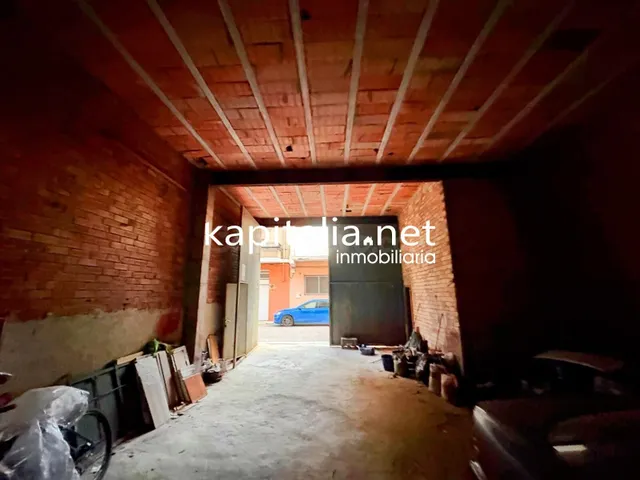 EDIFICIO DE 3 PLANTAS PARA TERMINAR DE CONSTRUIR A LA VENTA  - foto 5