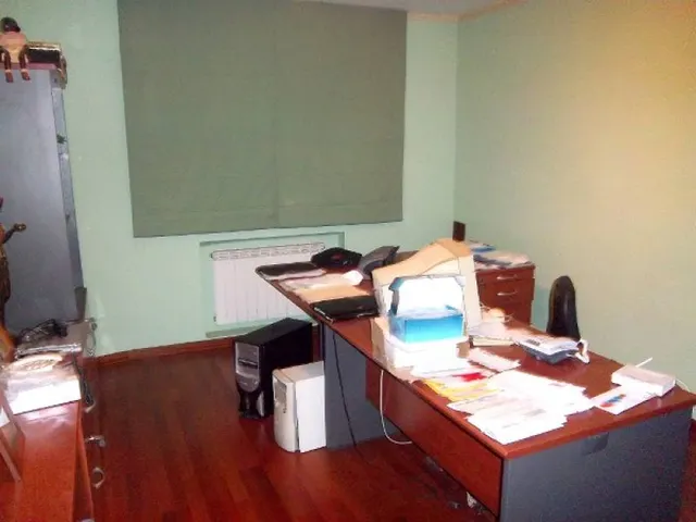 Chalet individual 5 hab. en Vilafortuny. Parcela 1.500 m2. Piscina. — 20