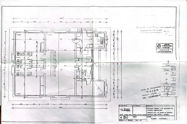 Casa en una planta con pabellón de invitados, piscina y garaje – Parcela 1.180 m2 — 50