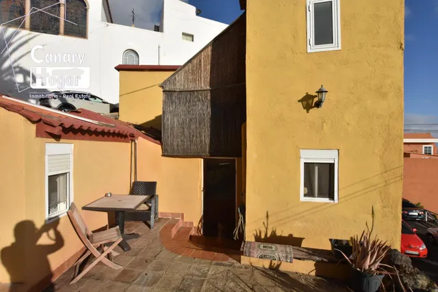 Casa con terreno en venta en Chio Guia de Isora — 29