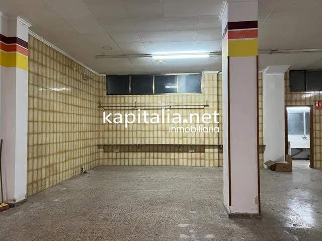 Local a la venta en Ontinyent , zona San José . - foto 4
