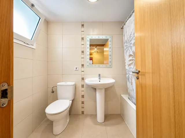 Piso con vistas despejadas, garaje y trastero en Carlet — 20