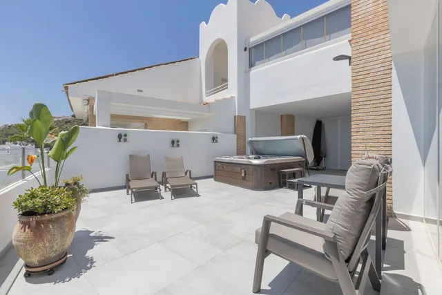 Chalet 4 habitaciones 314m² en venta - Centro — 6