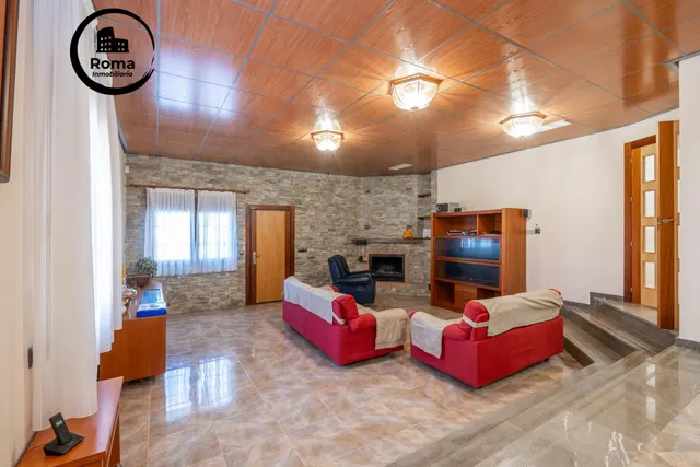 Espectacular Villa Unifamiliar Independiente con Máxima Privacidad y Autonomía en Cortijo del Aire — 9