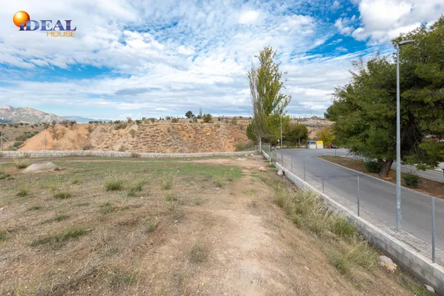 Terreno en Peligros: 2,773 m2 de Oportunidad y Potencial — 18