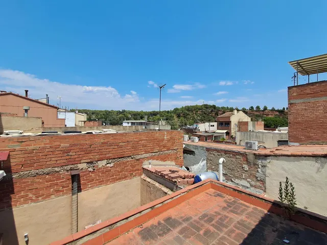 Se vende Piso OKUPADO en Amilcar Barca 45 Sabadell, (Barcelo - foto 4