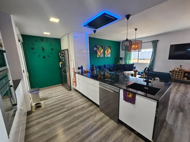 ✨ Espectacular vivienda totalmente reformada en el centro de San Javier, con garaje cerrado y placas solares — 3