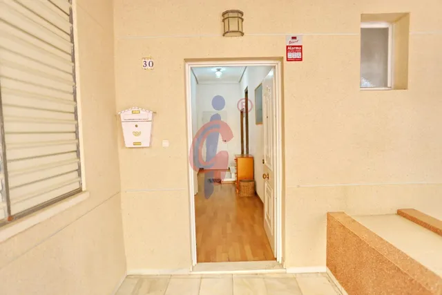 ¡Local comercial en venta en Guardamar del Segura! - foto 5