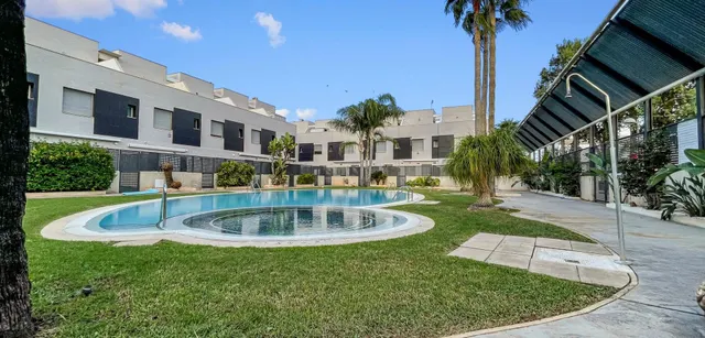 Casa 3 habitaciones 104m² en venta - El Mojón — 31