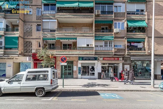Avda Italia — 28