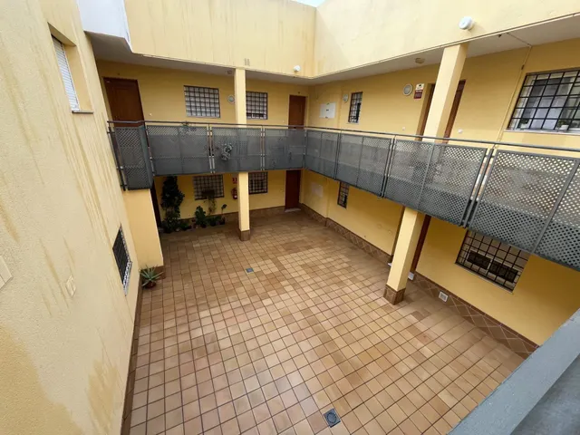 Piso en venta en la calle ancha — 26