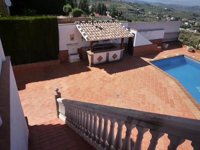 Chalet independiente con vistas panorámicas a Granada — 18