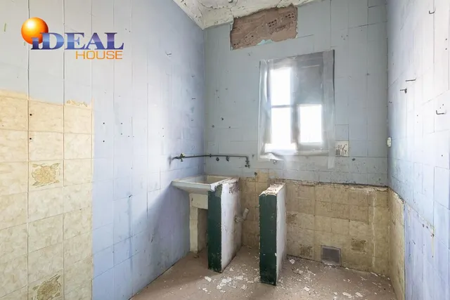 CASA 640 M2 EN CARRETERA DE MURCIA, ALBAYCIN. — 6