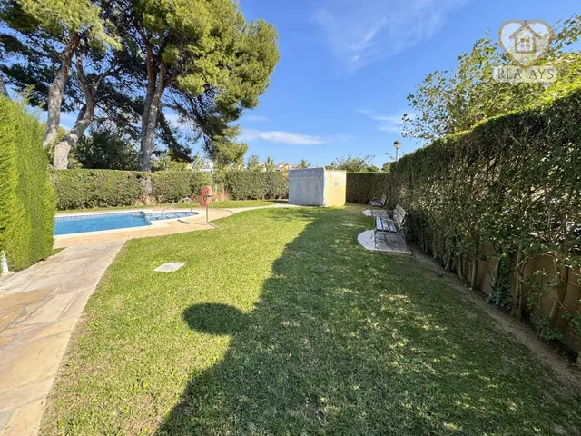 Ático con doble terraza y solárium privado a menos de 300 m de la playa — 35