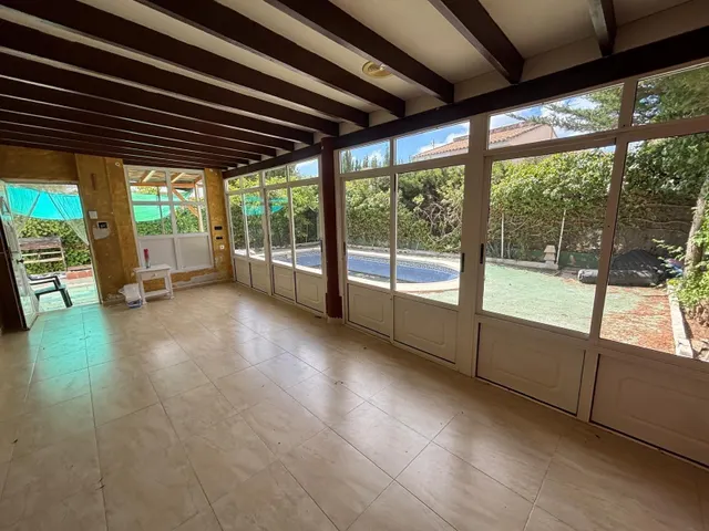 Chalet en el chaparral — 6