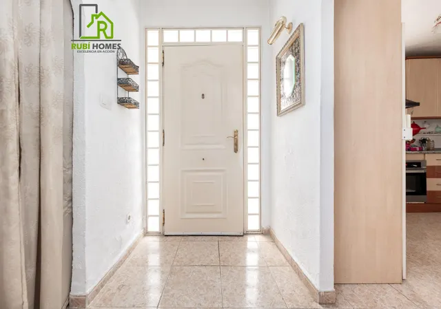 CASA EN VENTA - ARMILLA — 24