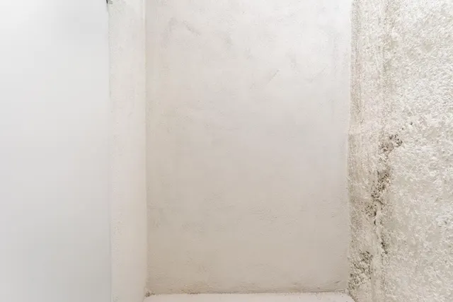 Parking de moto 3m² en alquiler - Zona Avinguda Barcelona — 35