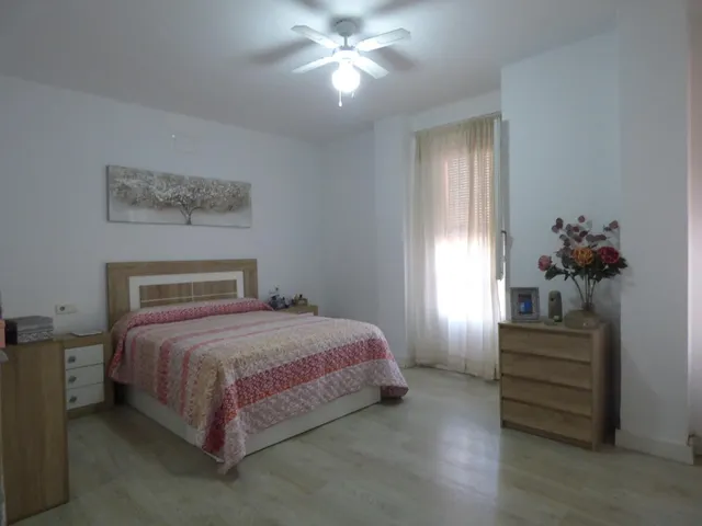 Vivienda con ascensor muy luminosa — 11