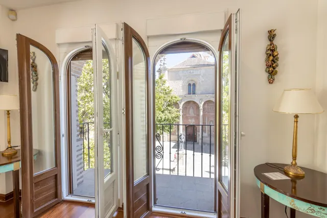 ¡CASA CON ENCANTO Y VISTAS EN PLENA PLAZA DE SANTO DOMINGO... EN EL EMBLEMÁTICO BARRIO DEL REALEJO! — 18