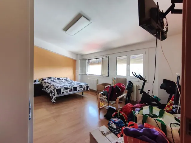 Casa con encanto en el casco antiguo de Piera: garaje independiente de acceso exclusivo, jardín privado — 2